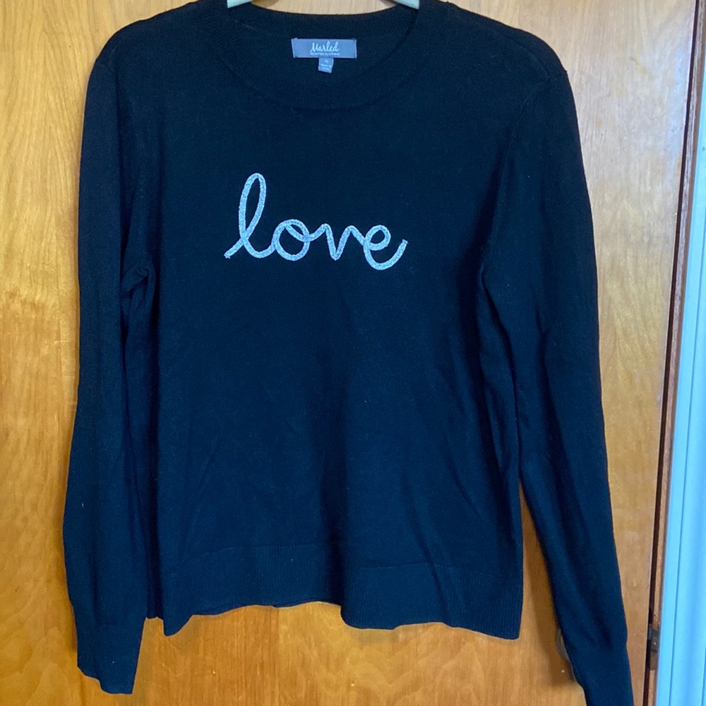 Adorable sweater!!